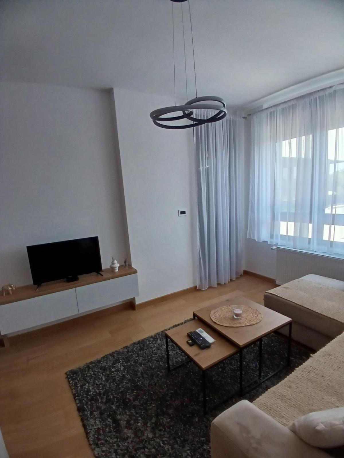 Paradiso - Besplatan Parking Apartament
