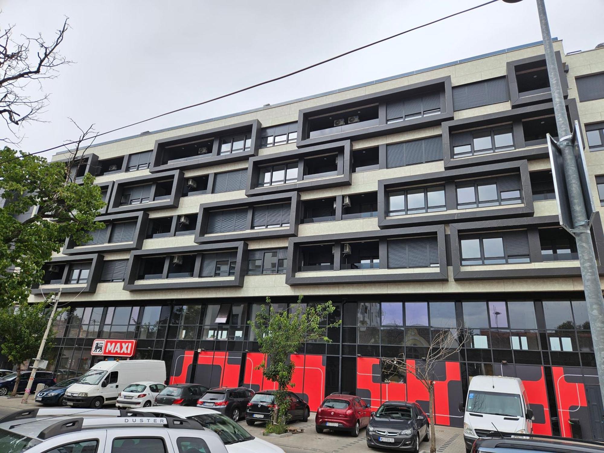 Apartament Paradiso - Besplatan Parking